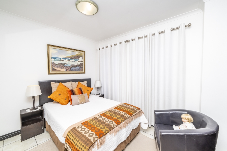 7 Bedroom Property for Sale in Eversdal Western Cape